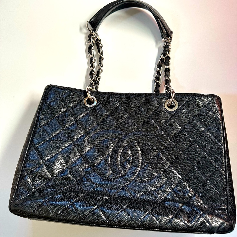 Chanel GST Black/Silver